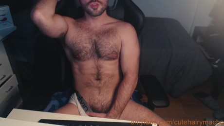 cutehairymacho  15-01-2022